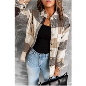 Cozy Khaki tan Plaid Button up jacket Shacket Oversized